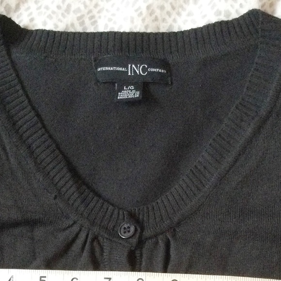 Button down sweater - Picture 5 of 7